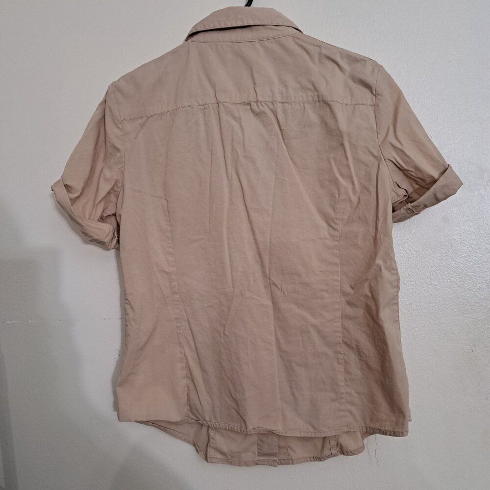 ​Ellen Tracy  Blouse Top Shirt Roll Tab Sleeves snap Up Stretch Size 6 - Picture 5 of 8